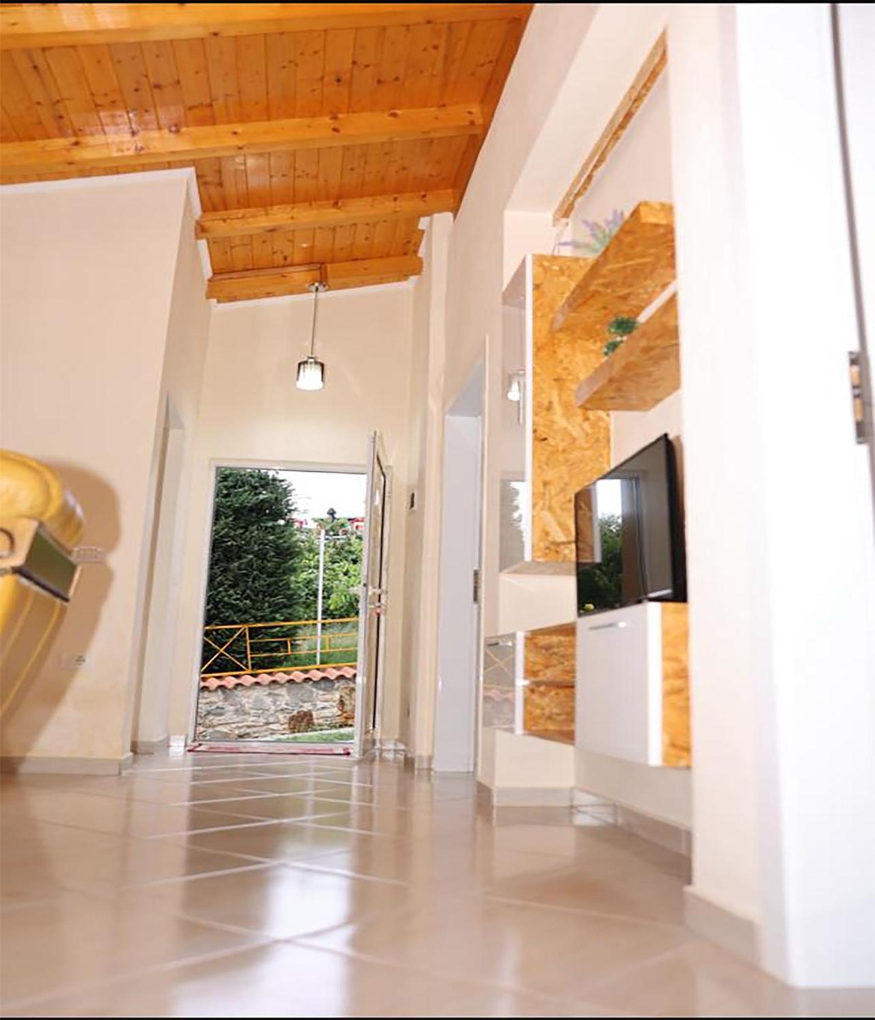 Kurora E Gjelber Resort Peshkopi Exterior photo