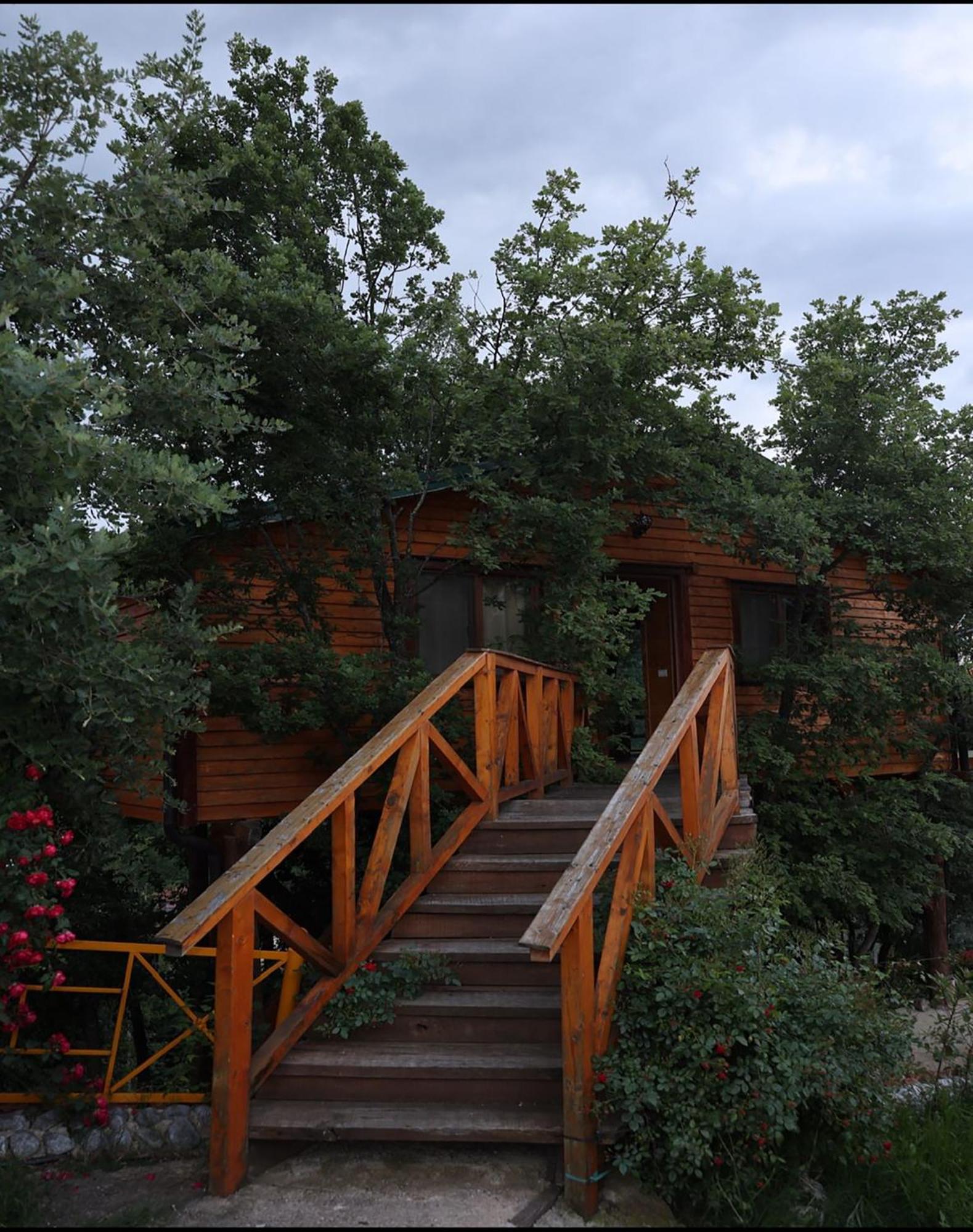 Kurora E Gjelber Resort Peshkopi Exterior photo