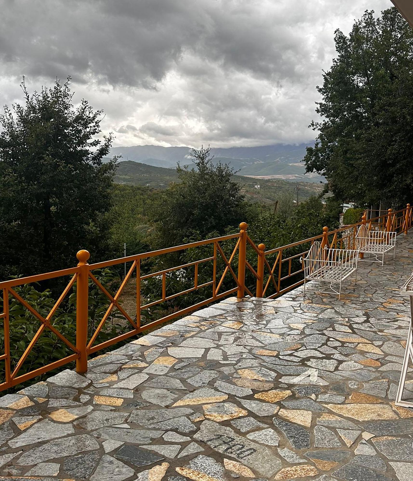 Kurora E Gjelber Resort Peshkopi Exterior photo