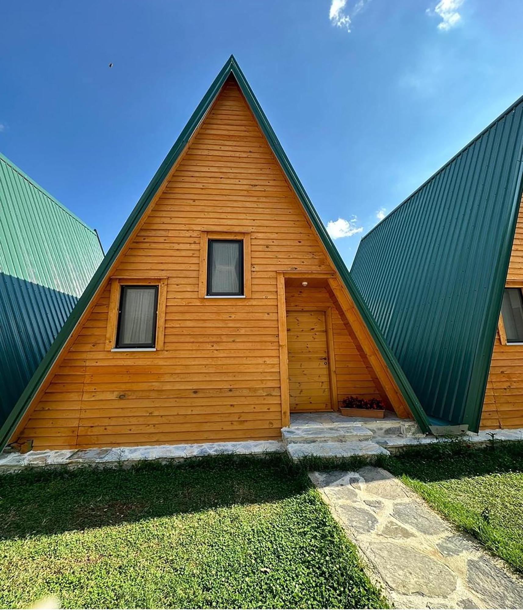 Kurora E Gjelber Resort Peshkopi Exterior photo