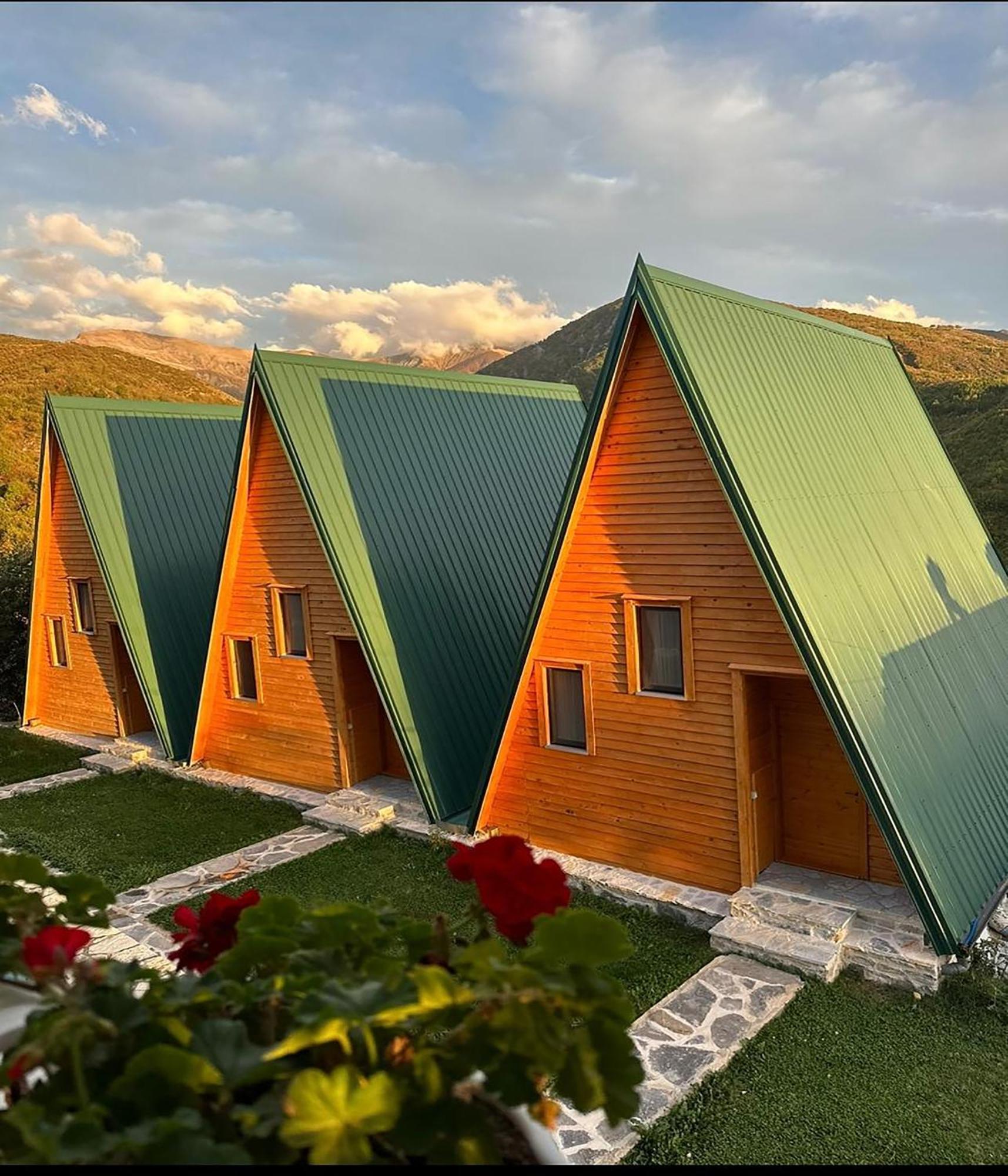 Kurora E Gjelber Resort Peshkopi Exterior photo
