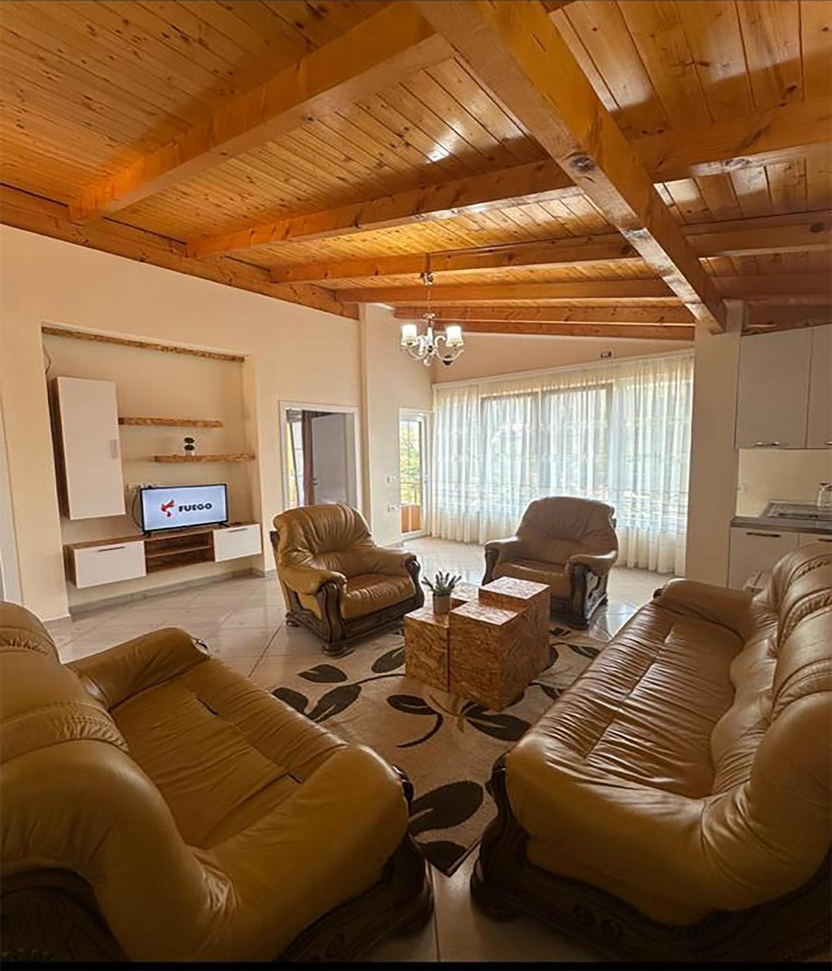 Kurora E Gjelber Resort Peshkopi Exterior photo